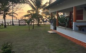 Donde Andres en la Playa